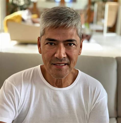 Vic Sotto Biography, Age, Height, Wife, Net Worth, Family.